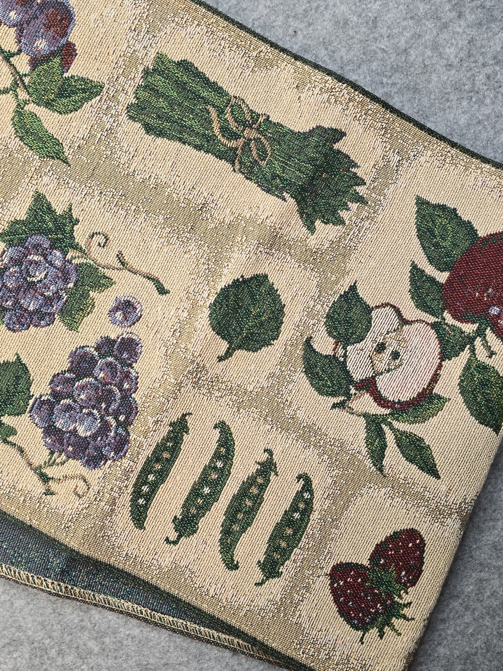 N/A decorative woven